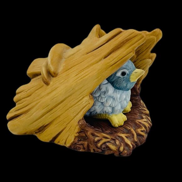 Vintage Franklin Porcelain Baby Bluebird Tree Stump Woodland Surprises 1908s - Picture 1 of 10